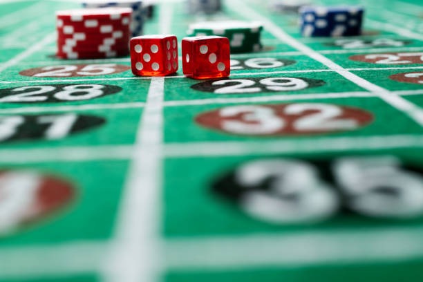 Mobile phone displaying bursatoto live blackjack with dealer